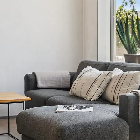 Elvie - 150m From The Sea By Interhome