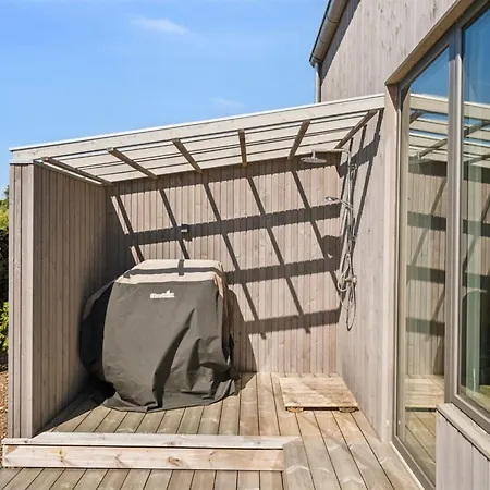 Elvie - 150m From The Sea By Interhome Børkop